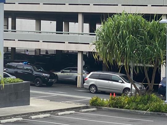 Pearlridge Mall Shooting, Police Respond to Homicide Investigation