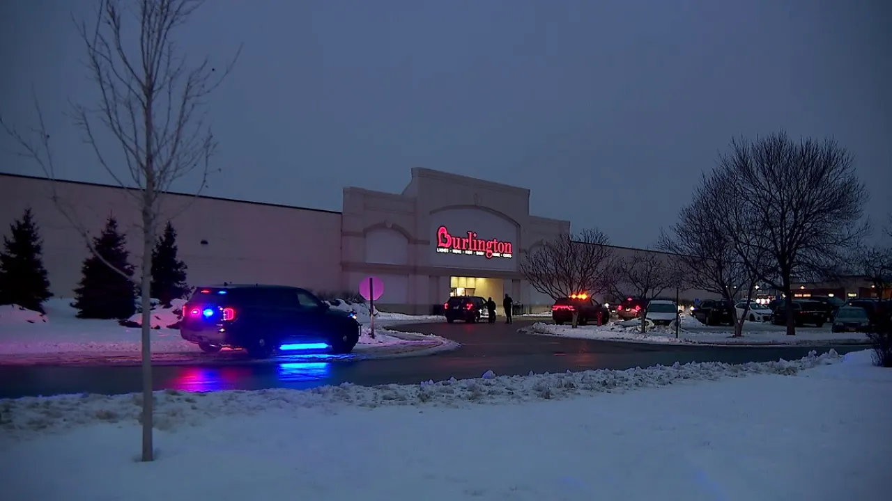 NorthTown Mall Shooting, Spokane, Washington, Shooting Reported, Police Contacted